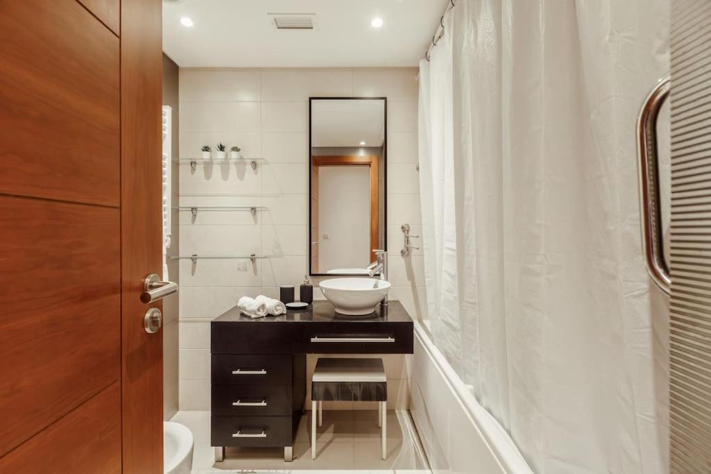 Charmoso Apartamento Sacavém Dış mekan fotoğraf